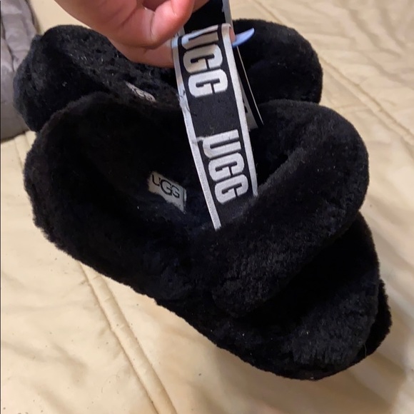 Ugg slides ! - Picture 5 of 5